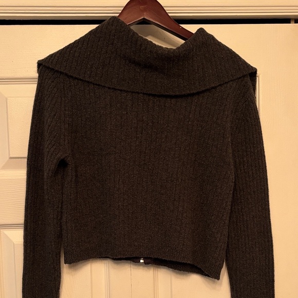 Banana Republic Gray Zip-Up Ribbed Sweater - Picture 3 of 5